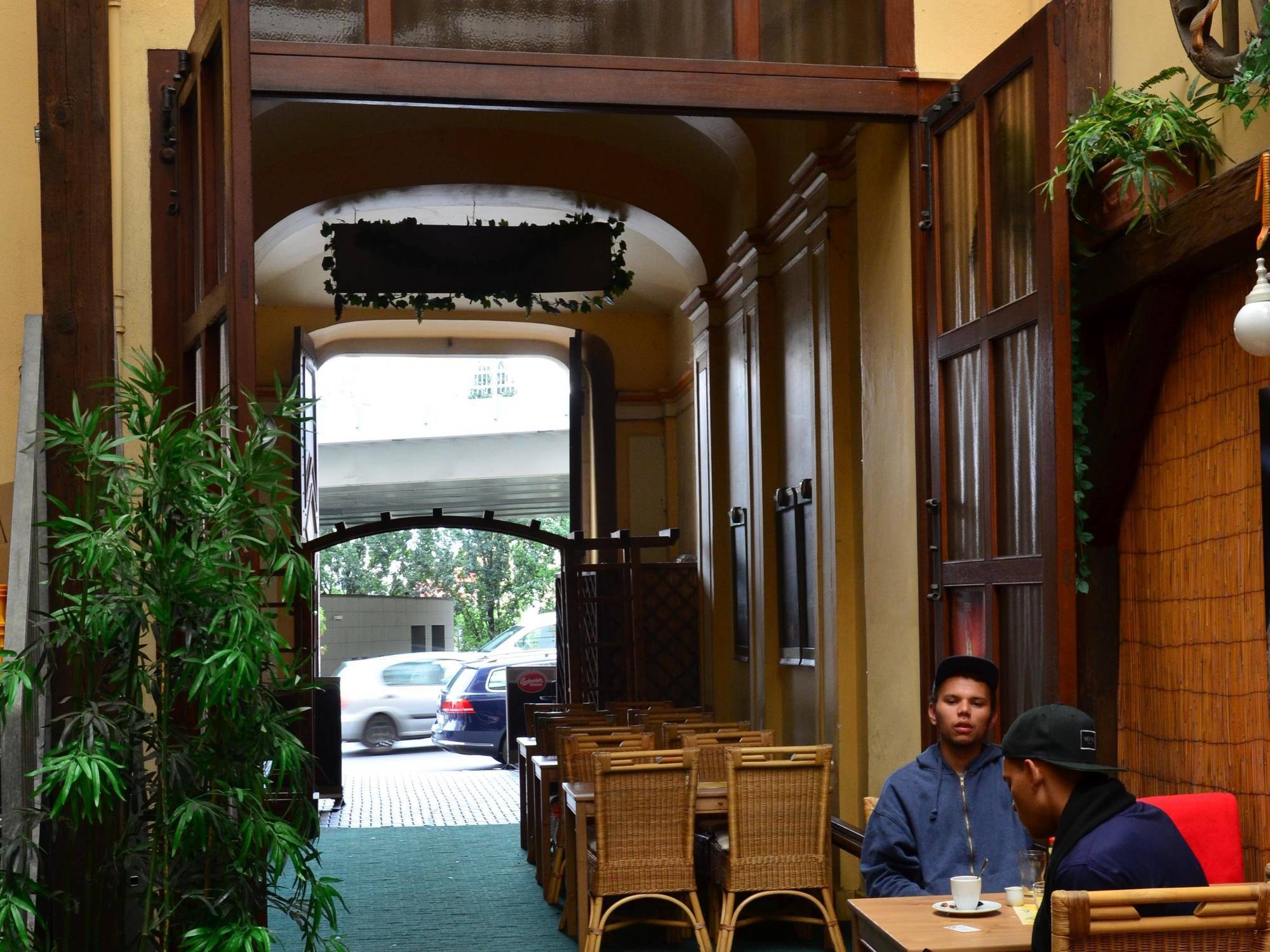 براغ A Plus Hotel & Hostel المظهر الخارجي الصورة