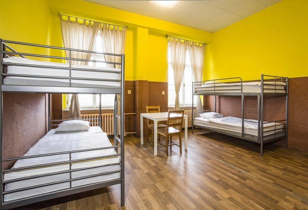 براغ A Plus Hotel & Hostel المظهر الخارجي الصورة