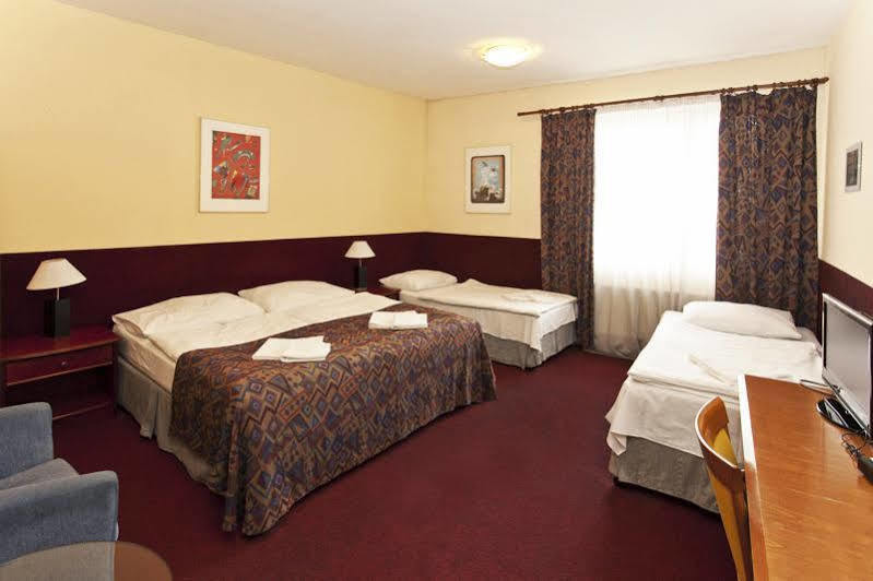 براغ A Plus Hotel & Hostel المظهر الخارجي الصورة